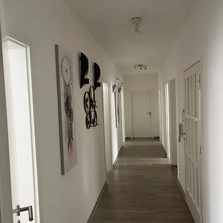 Friendly-room 200 M To 5 Museums * Kassel