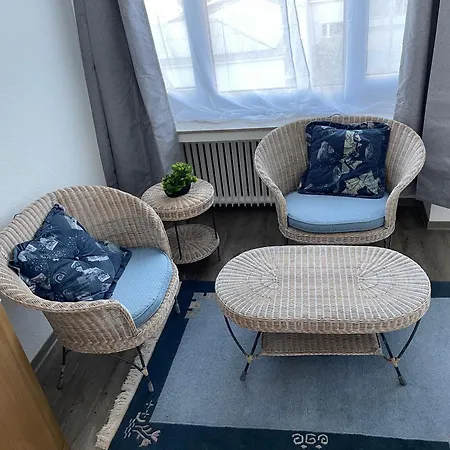 Hostel Friendly-room 200 M To 5 Museums Kassel