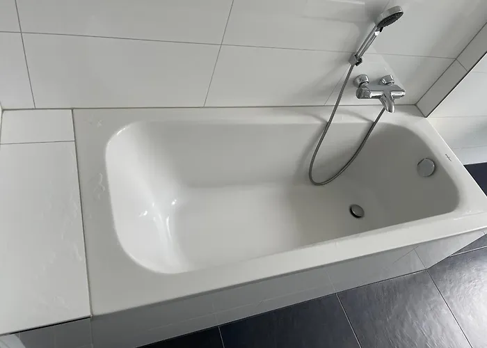 Friendly-room 200 M To 5 Museums *