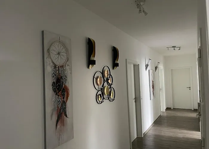 Friendly-room 200 M To 5 Museums Hostel