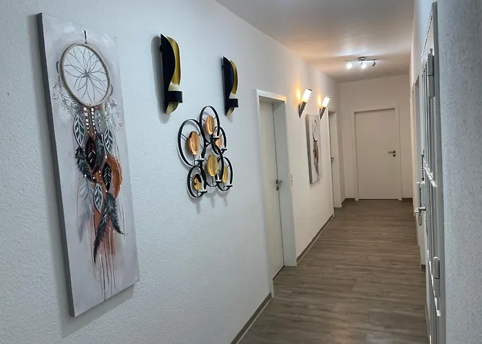 Friendly-room 200 M To 5 Museums Hostel