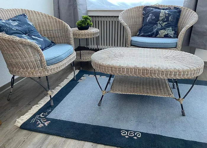 Friendly-room 200 M To 5 Museums Hostel